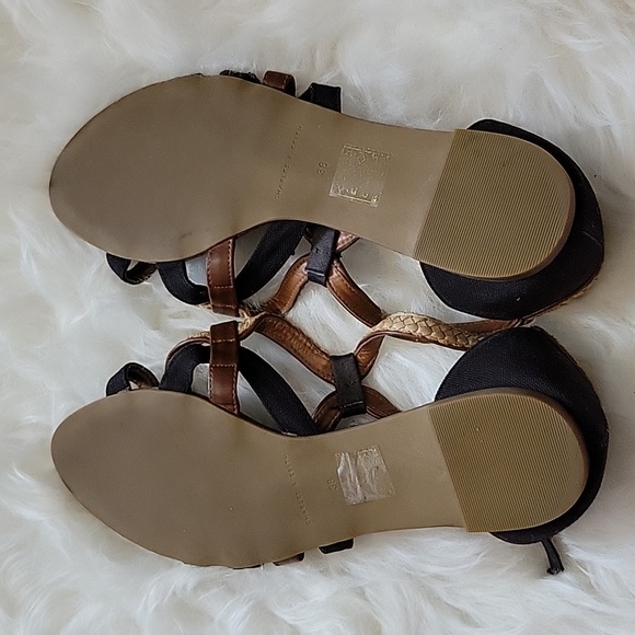 Charles & Keith Sandals - Picture 5 of 10